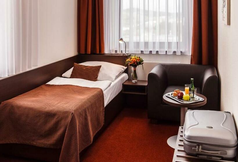 اتاق استاندارد یک نفره, Interhotel Zlín
