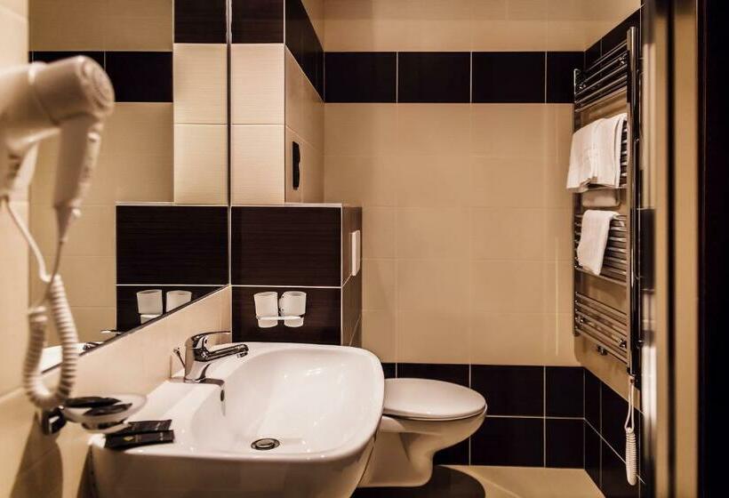 اتاق استاندارد, Interhotel Zlín