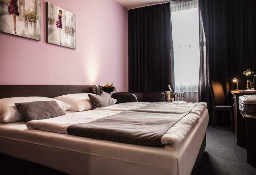 اتاق استاندارد, Interhotel Zlín