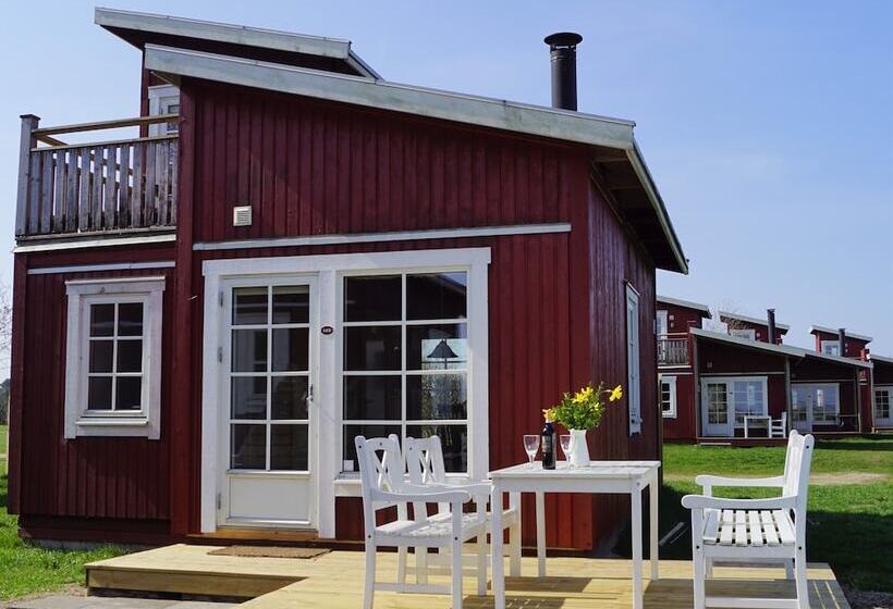 小室, Kommandørgården