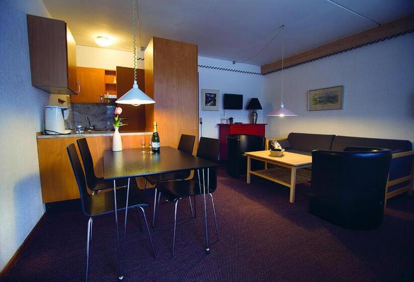 带1个卧室的带阳台的公寓, Kommandørgården