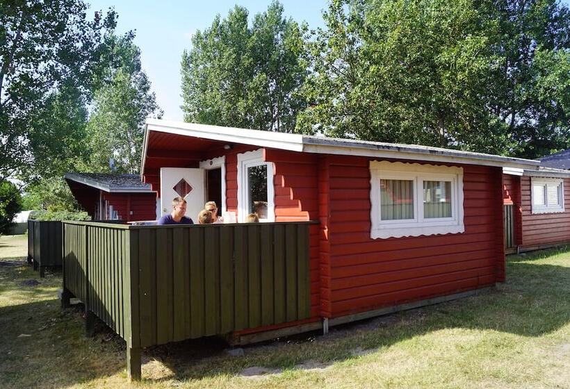 标准间, Kommandørgården