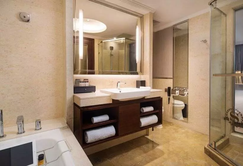 スタンダードシティビュールーム, Sheraton Nanjing Kingsley Hotel & Towers