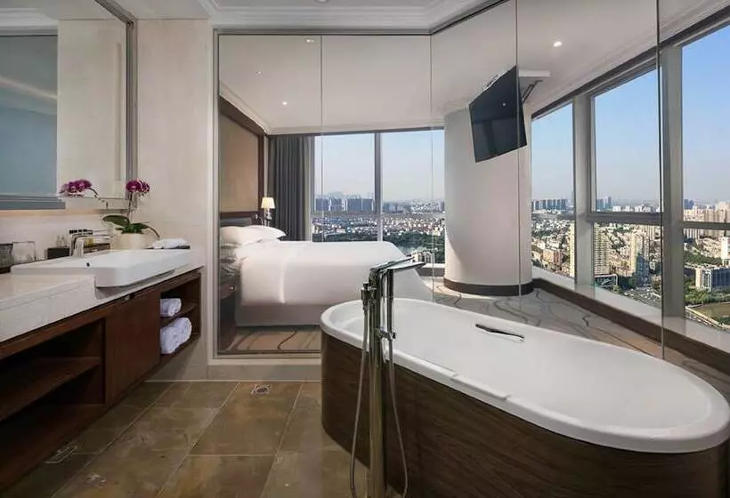 スイート, Sheraton Nanjing Kingsley Hotel & Towers