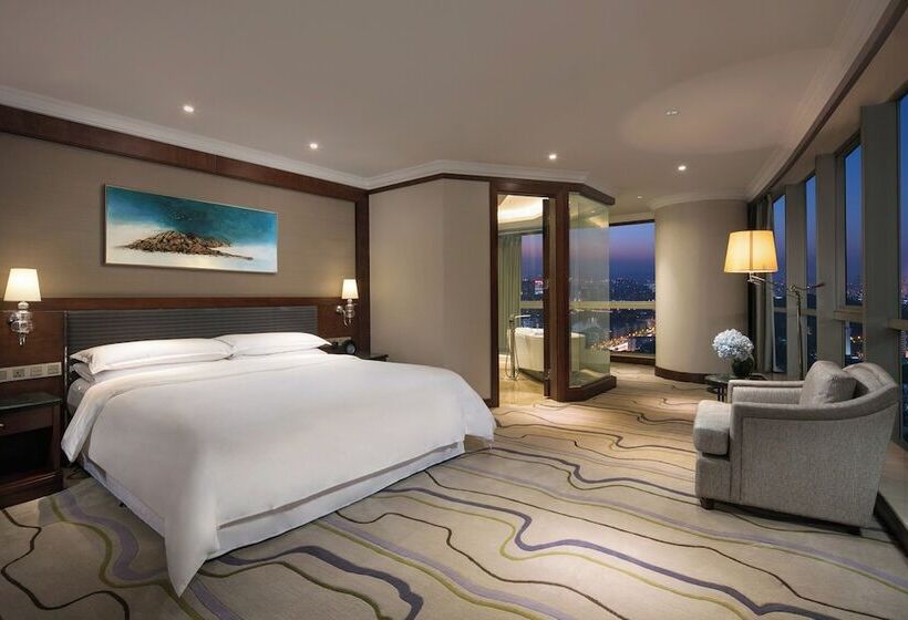 سوییت اجرایی, Sheraton Nanjing Kingsley Hotel & Towers