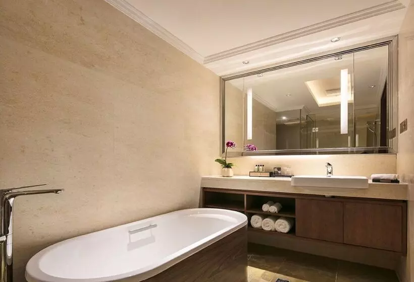 スタンダードシティビュールーム, Sheraton Nanjing Kingsley Hotel & Towers