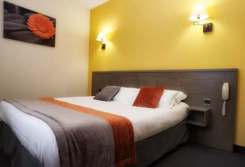 اتاق استاندارد, Brit Hotel Le Surcouf