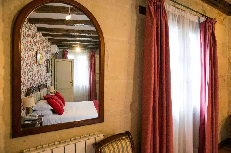 キングサイズベッドのスイートルーム, Best Western Hôtel De France