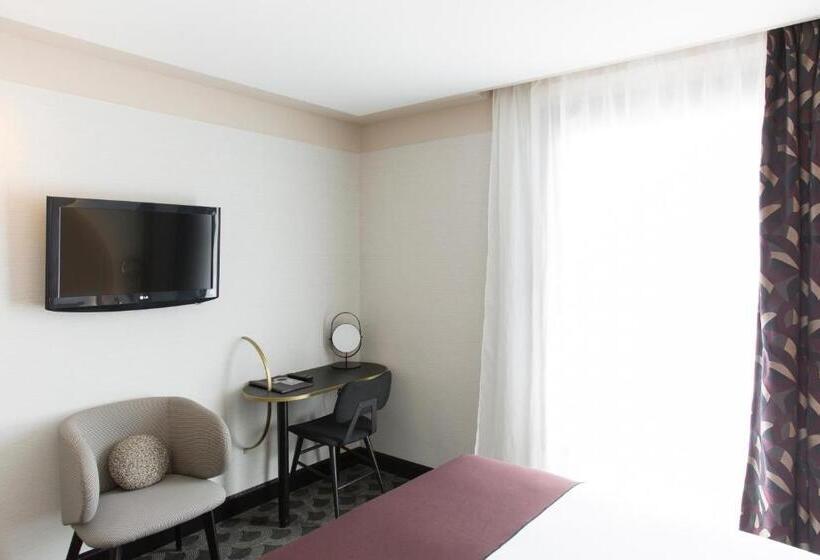 חדר סופריור, Cannes Centre Univers