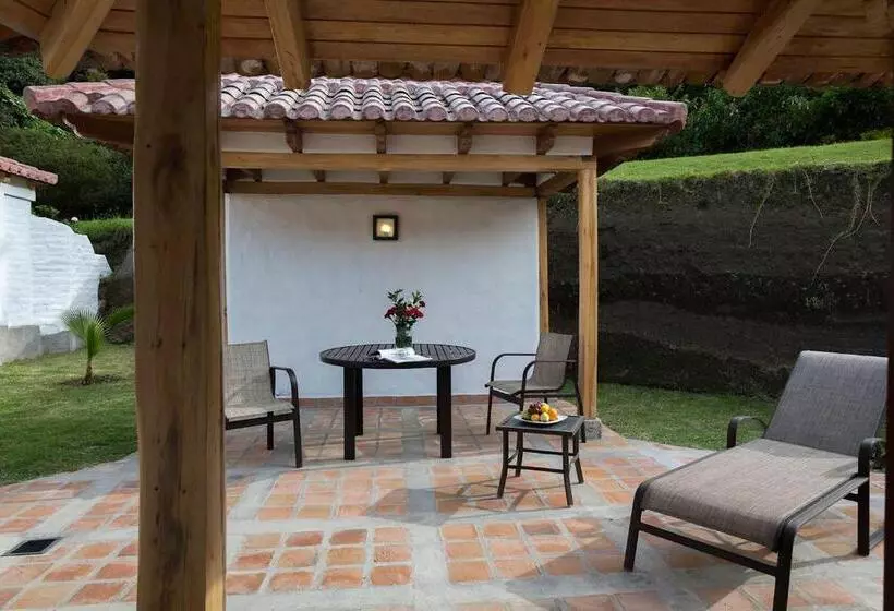ハイドロマッサージバス付きスイート, Luna Volcán, Adventure Spa   Formerly Luna Runtún
