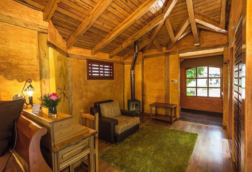 ガーデンビュースタンダードルーム, Luna Volcán, Adventure Spa   Formerly Luna Runtún