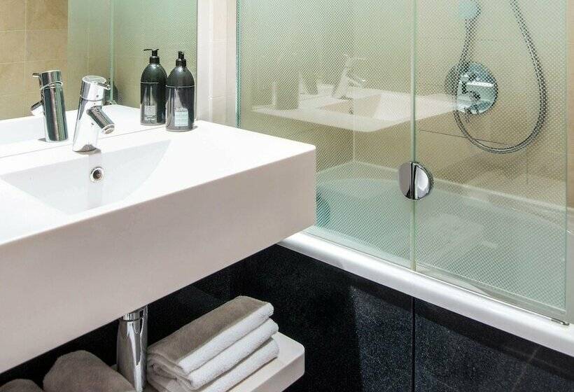 带2个卧室的公寓, Aparthotel Adagio Paris Centre Tour Eiffel