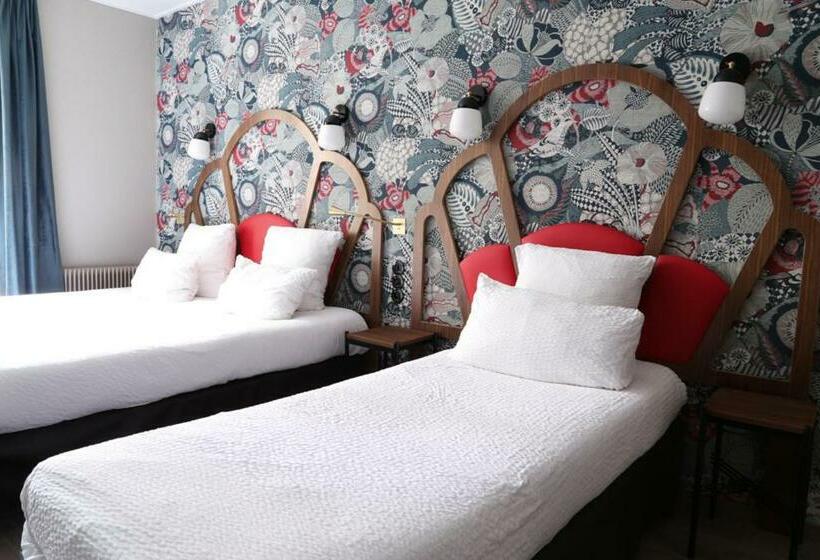 Семейный Номер, Andre Latin