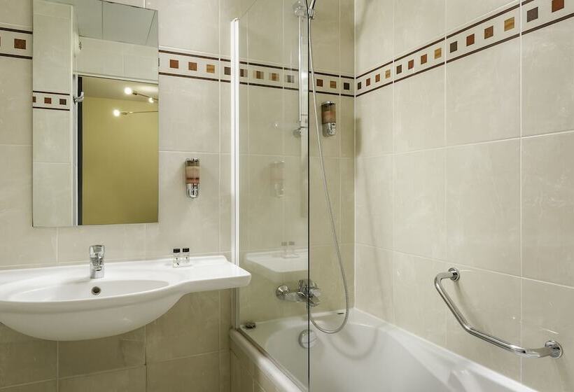 ファミリールーム, Elysee Etoile