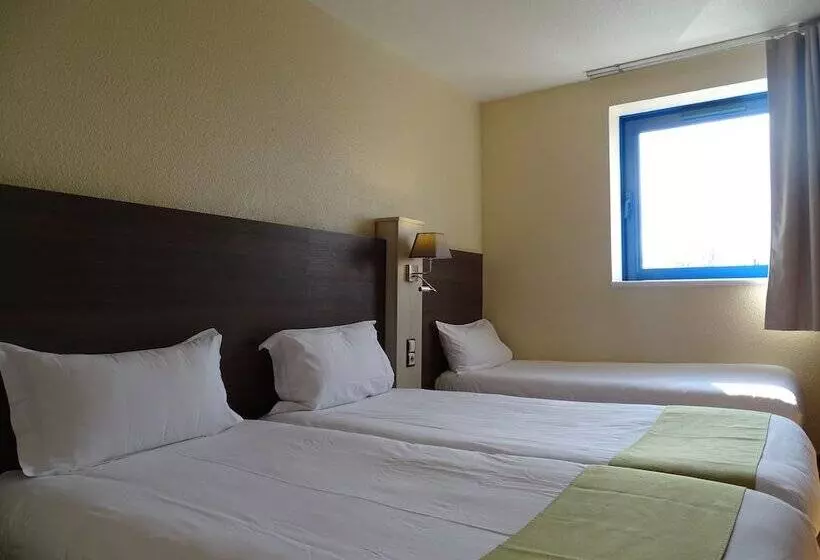 اتاق استاندارد سه نفره, Euro Hôtel Airport Orly Rungis