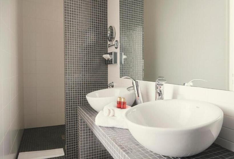 スーペリアールーム, Hôtel Bristol Pau