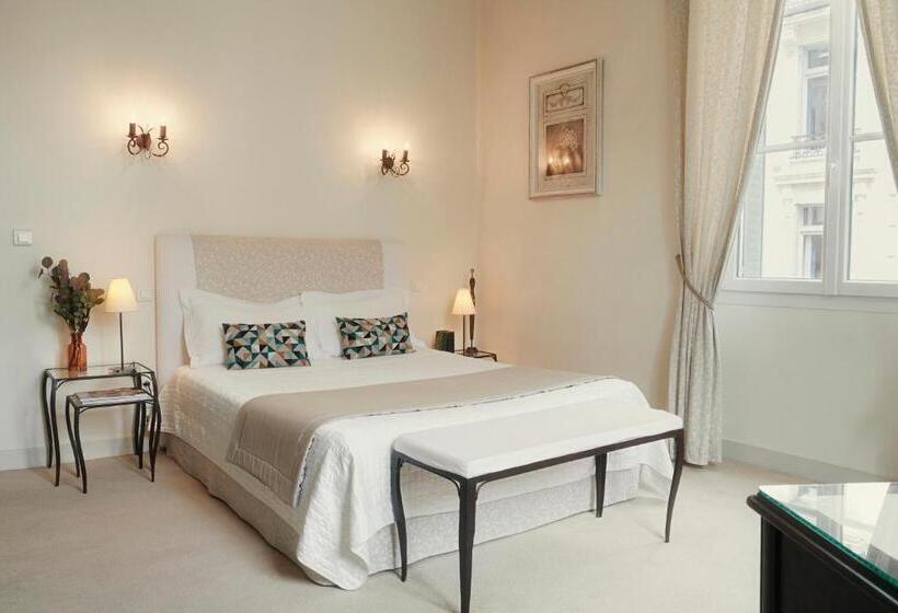 Номер Deluxe, Hôtel Bristol Pau