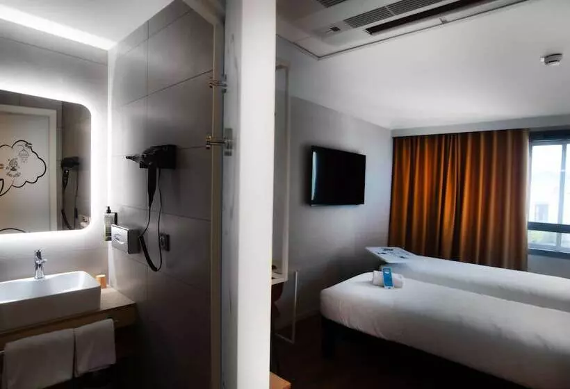 اتاق استاندارد, Ibis Styles Clermont Ferrand Aéroport