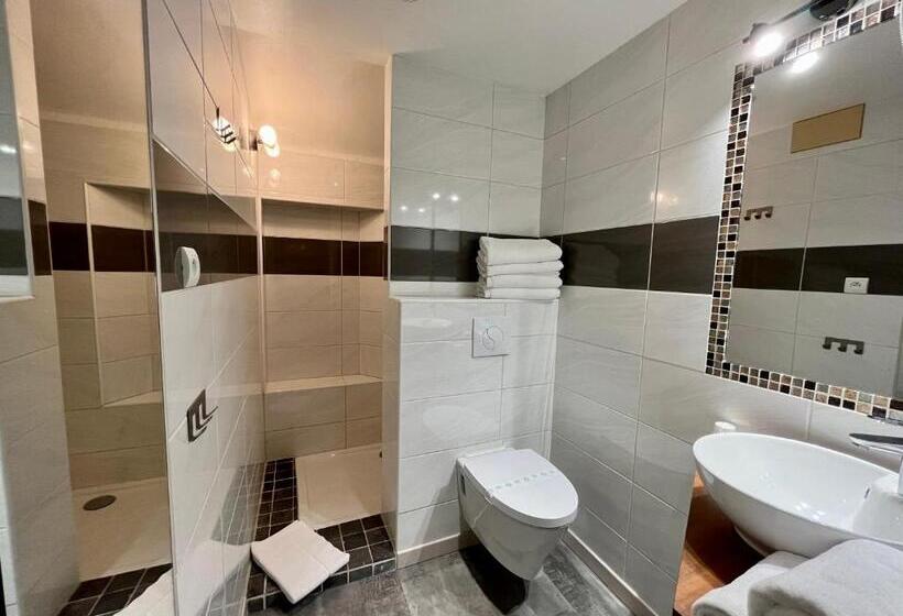 家庭间, Le Beau Séjour