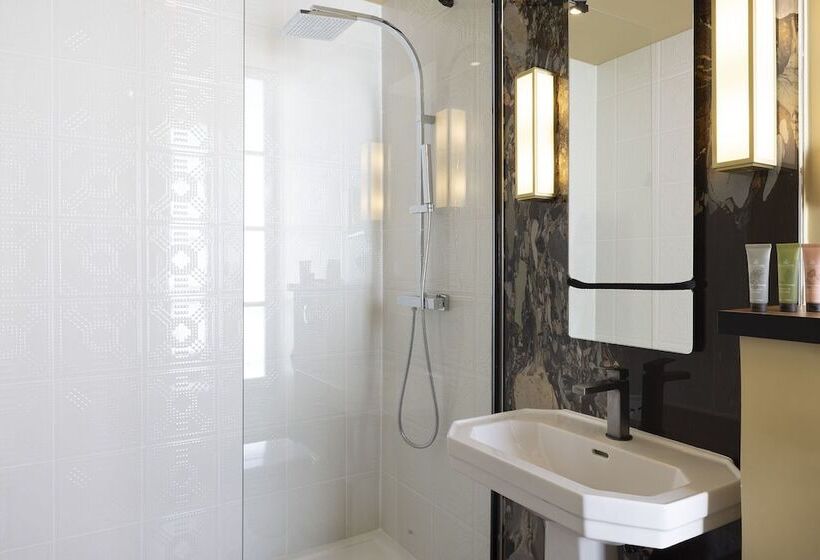 スーペリアールーム, Le Rocroy