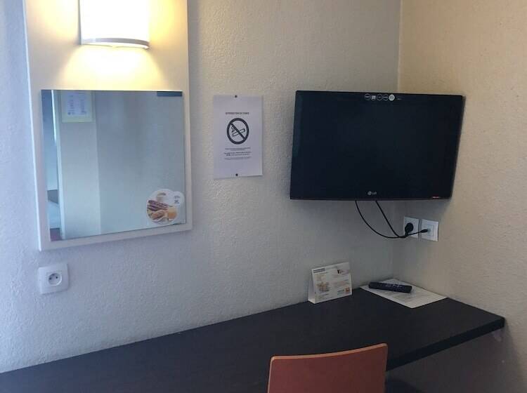 Номер Стандарт Двуспальная Кровать, Classe Troyes La Chapelle Saint Luc