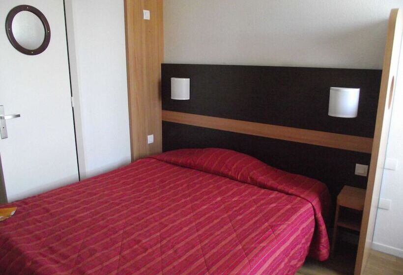 Номер Стандарт Двуспальная Кровать, Classe Troyes La Chapelle Saint Luc