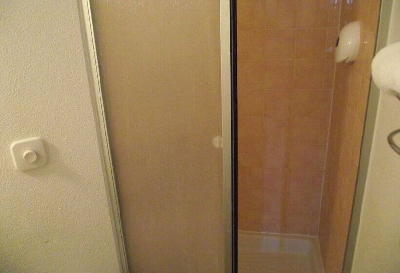 Номер Стандарт, Classe Troyes La Chapelle Saint Luc