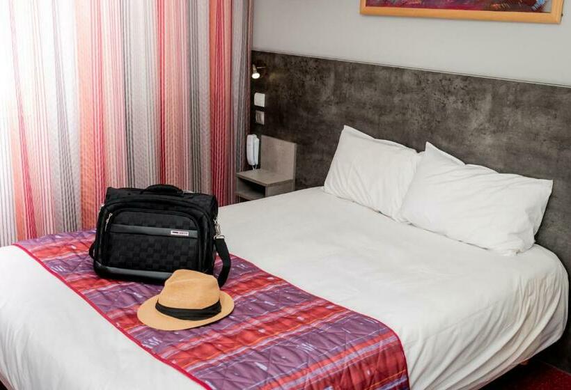 غرفة قياسية, Adonis Gapotel