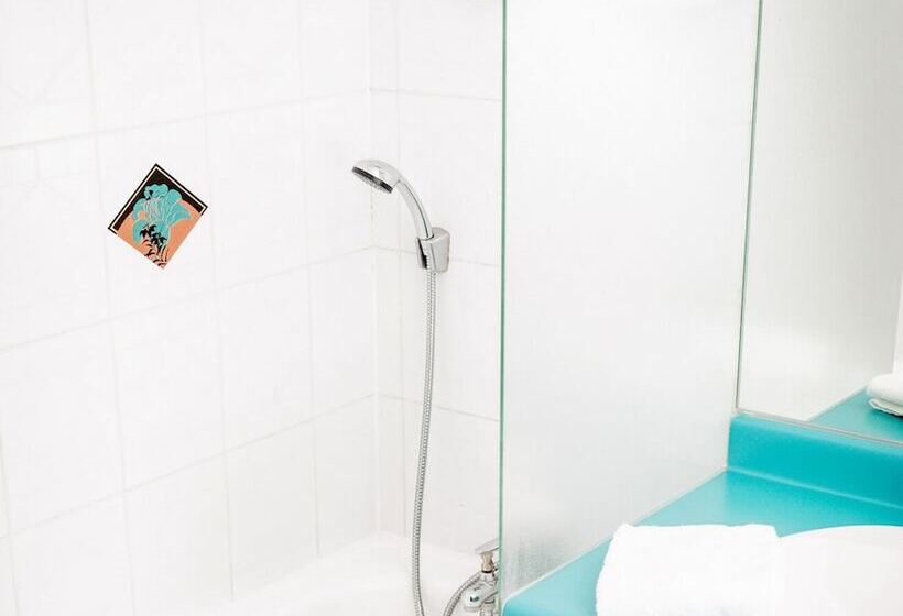 غرفة قياسية, Adonis Gapotel