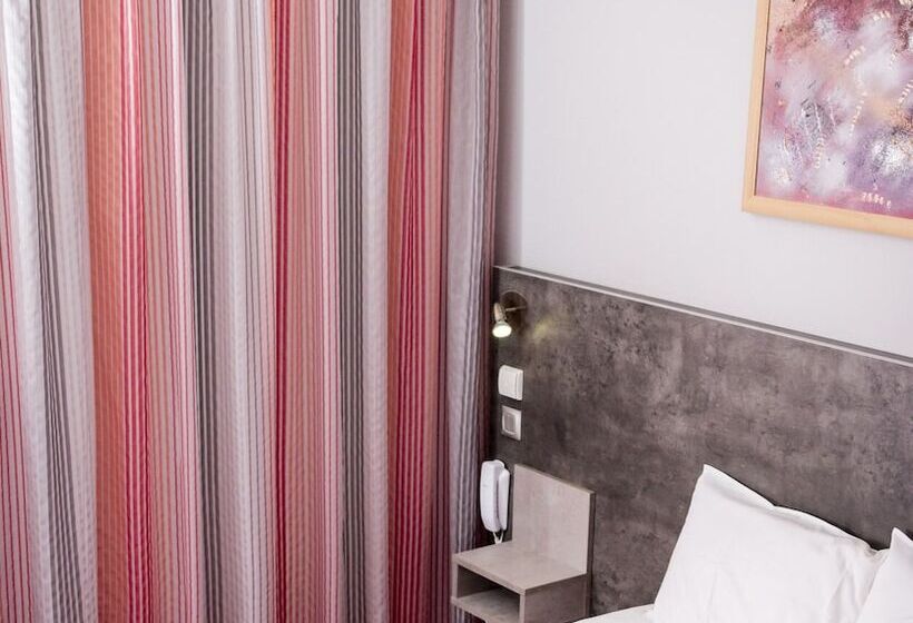 غرفة قياسية, Adonis Gapotel