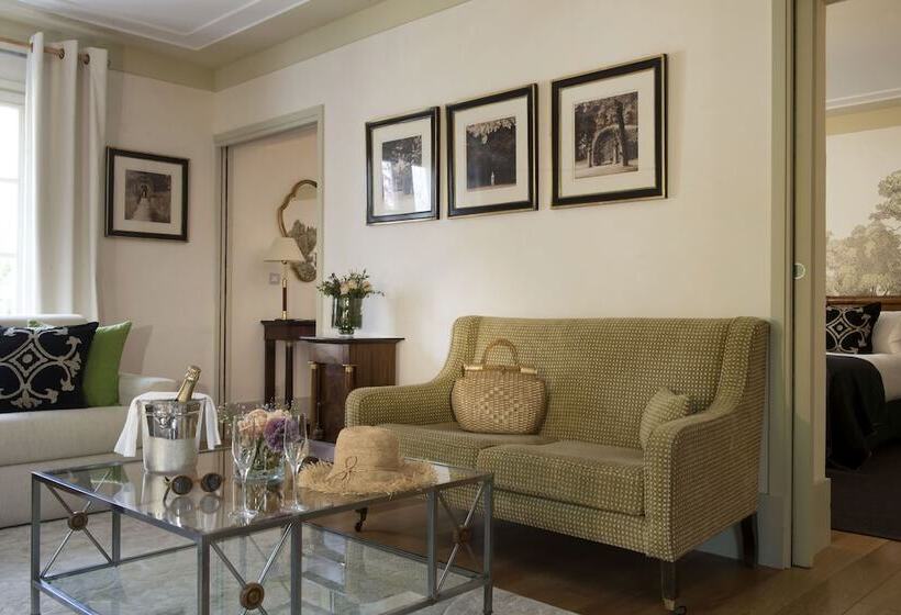 スイート, Chateau La Cheneviere