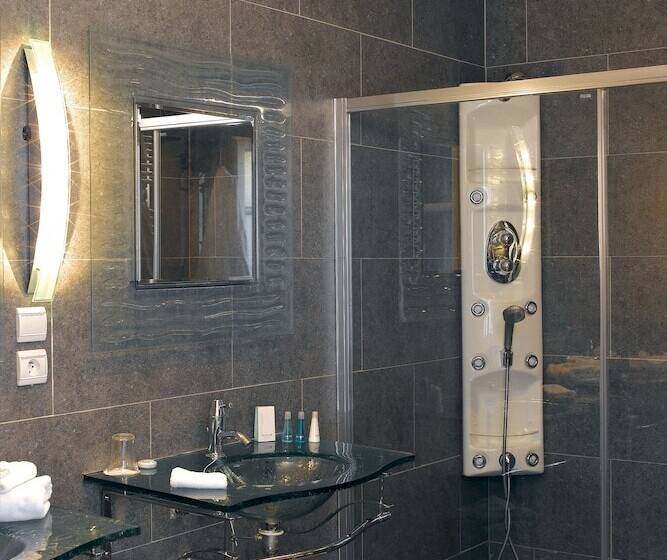 スイート, Chateau La Cheneviere