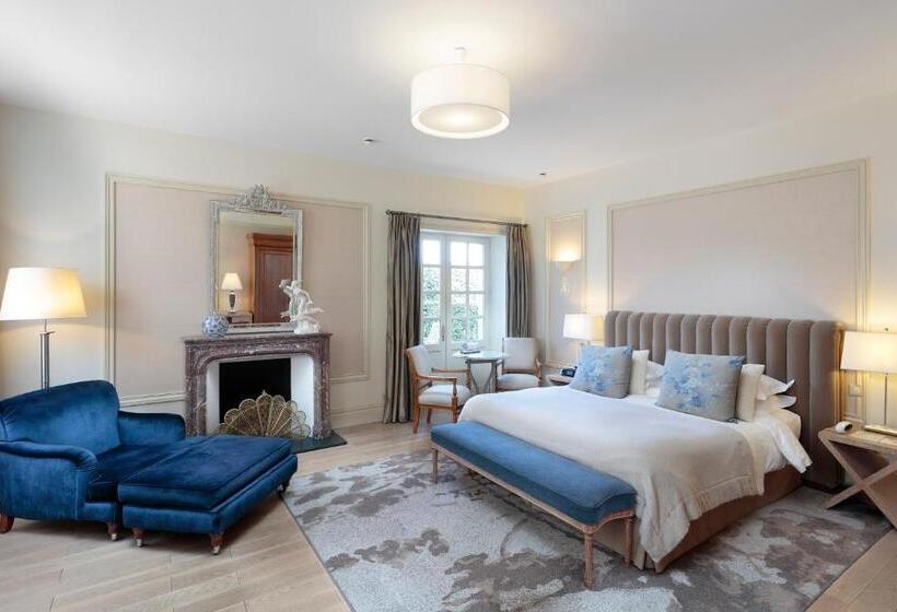 ジュニアスイート, Chateau La Cheneviere