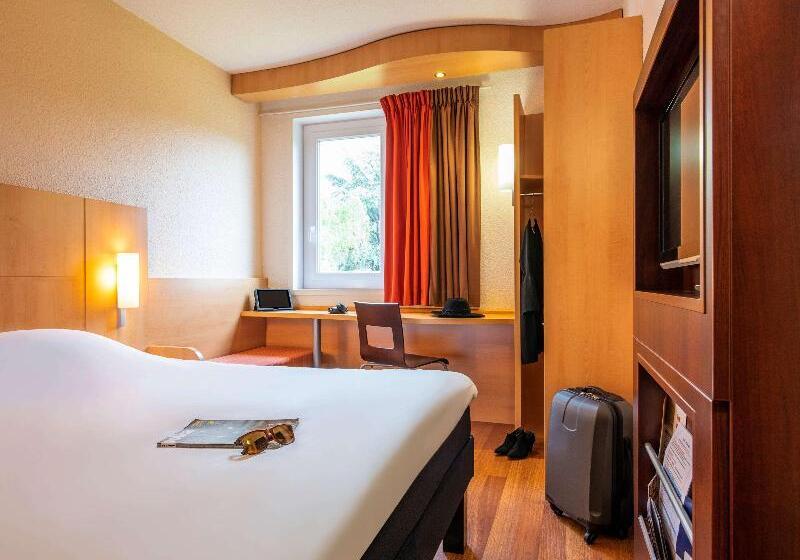 标准间, Ibis Nuitssaintgeorges