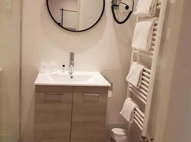 スーペリアールーム, The Originals Boutique, Grand Hôtel Saintpierre, Aurillac