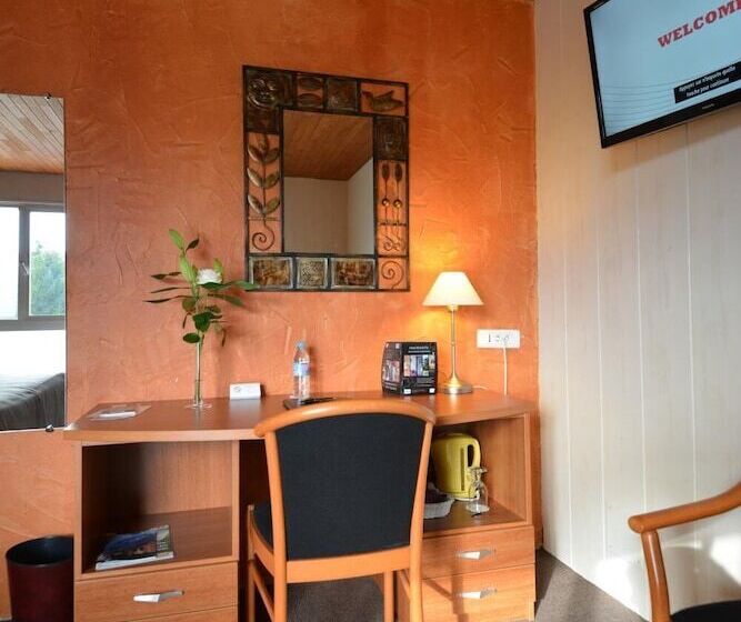 اتاق استاندارد, Hôtel Bomotel