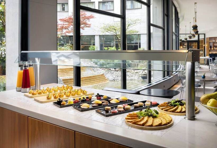 エクゼクティブスイート２ベッドルーム, Le Méridien Etoile