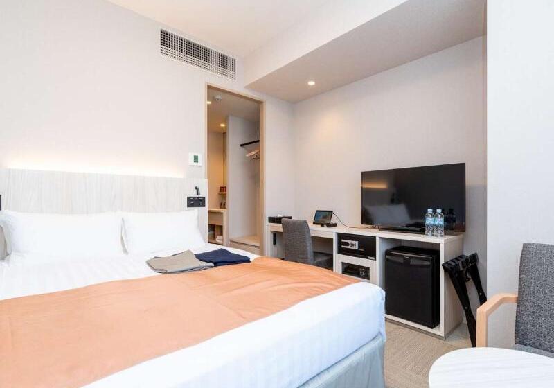 キングサイズベッドのスイートルーム, Le Méridien Etoile