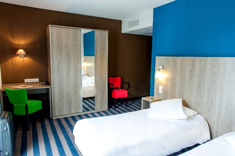 اتاق استاندارد سه نفره, Panorama