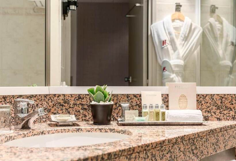 غرفة برستيج, Paris Marriott Rive Gauche Hotel & Conference Center