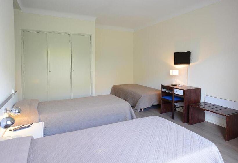 اتاق استاندارد سه تخته با چشم‌انداز, Sun Beach