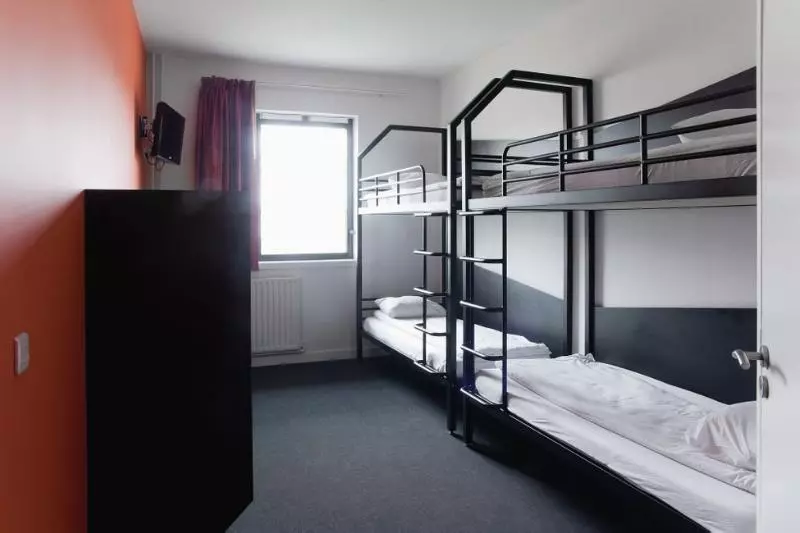 スタンダード４人部屋, Résidence Internationale De Paris