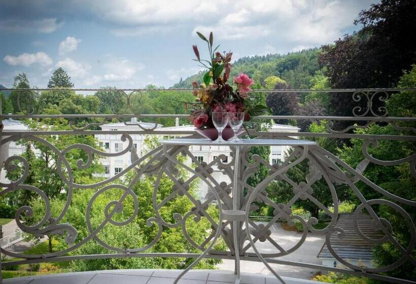 バルコニー付きジュニアスイート, Erika