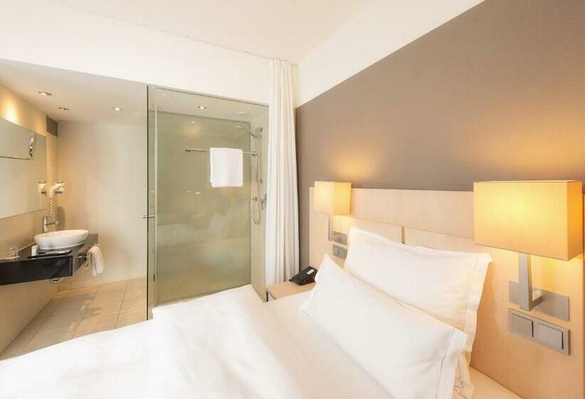 غرفة قياسية فردية, Lyskirchen