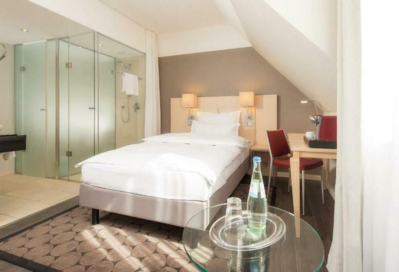 غرفة قياسية فردية, Lyskirchen