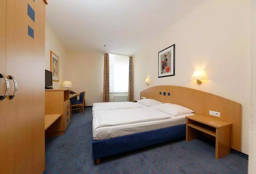 Standard-huone, Plaza Hannover