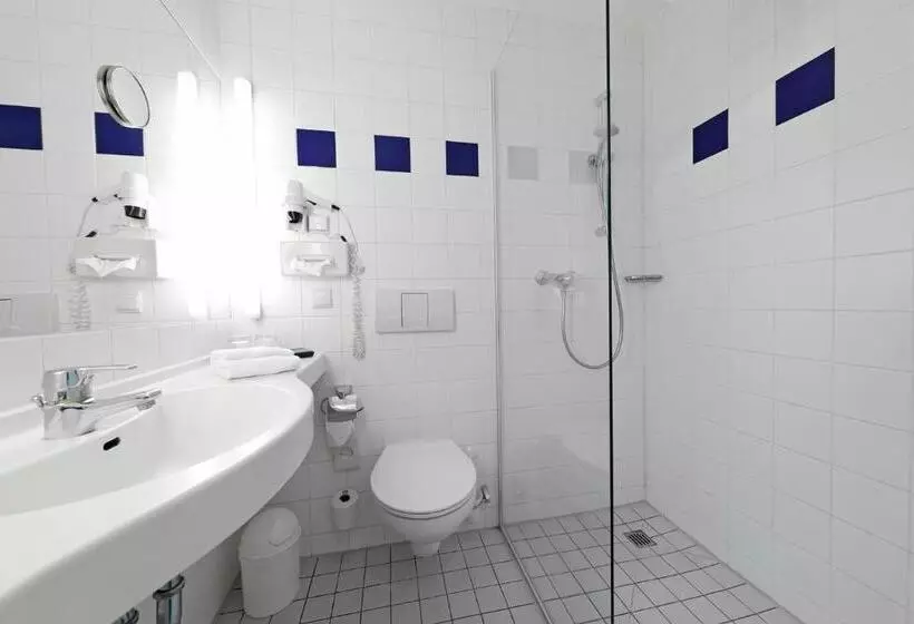 Standard-huone, Plaza Hannover