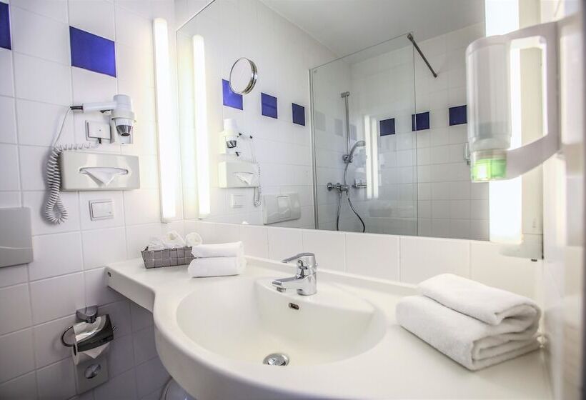 חדר סטנדרט יחיד, Plaza Hannover