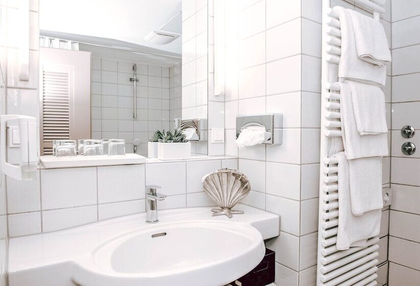 컴포트 트리플 룸, Concorde Business Boutique