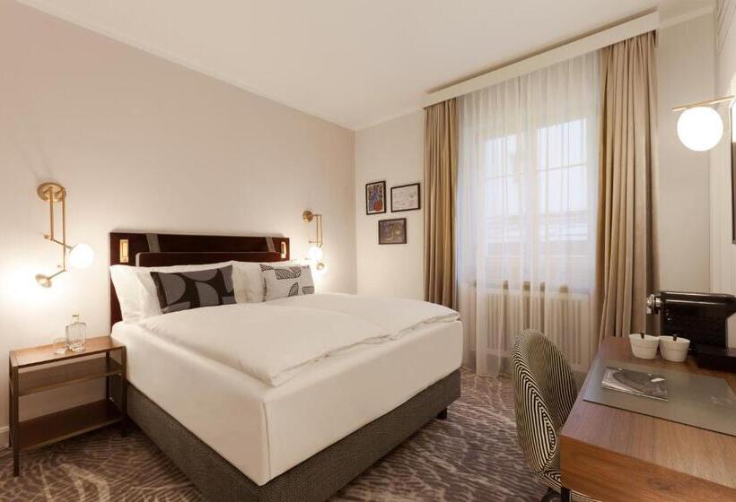 クラシックルーム, Elephant Weimar, Autograph Collection